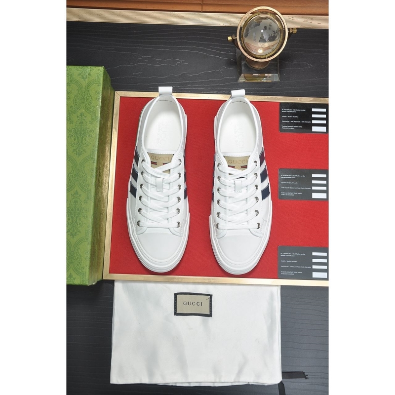 G*u*i casual shoes